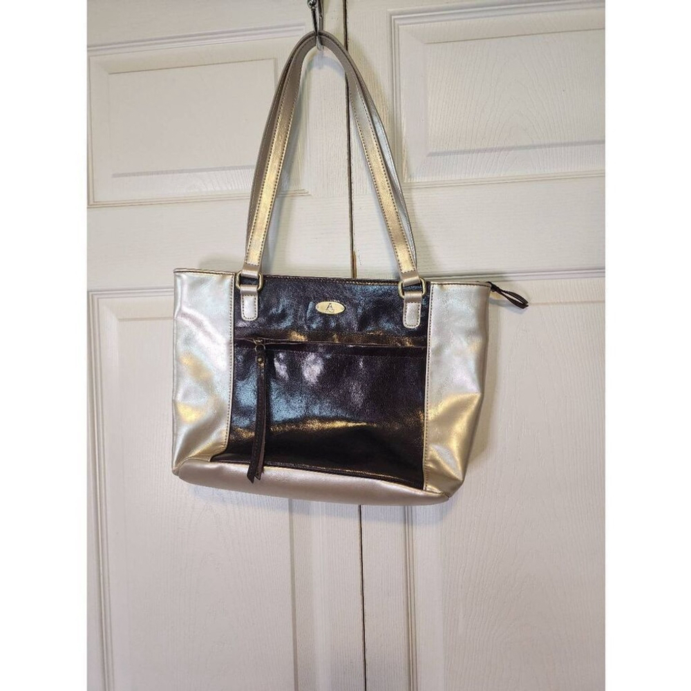 Aurielle Purse